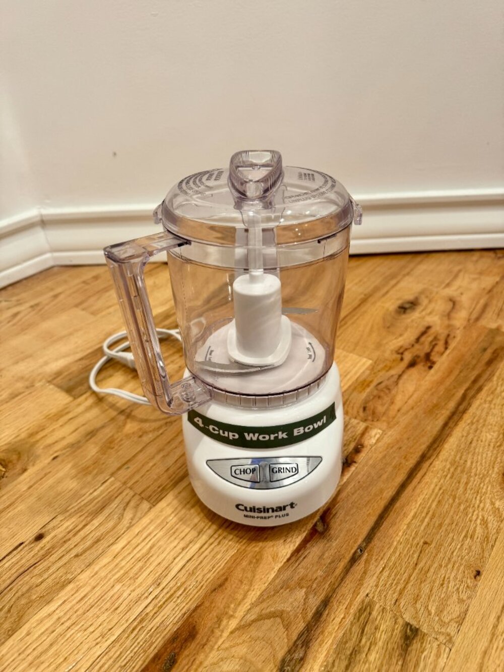 Cuisinart Mini-Prep Plus 4-Cup Food Processor White DLC-4CHCH EUC - Picture 2 of 9